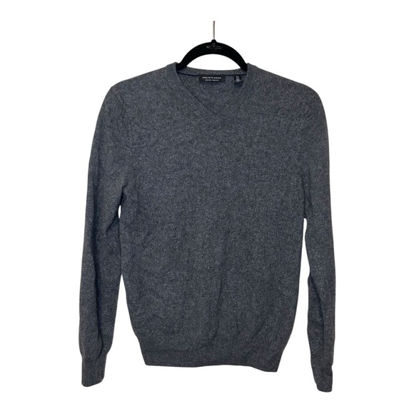 Saks Fifth Avenue Gray Cashmere Sweater - Picture 1 of 3